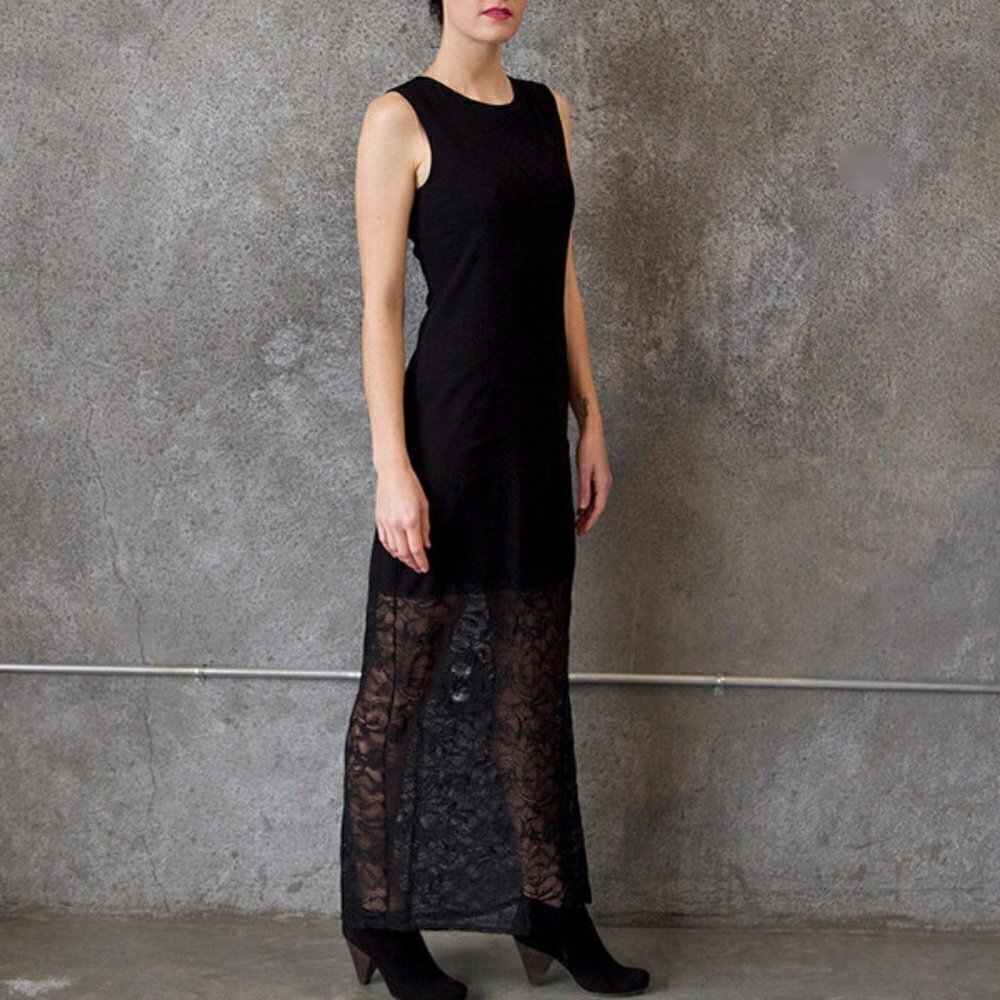 Raquel Allegra Mojave Lace Crepe Knit Maxi Dress Pockets